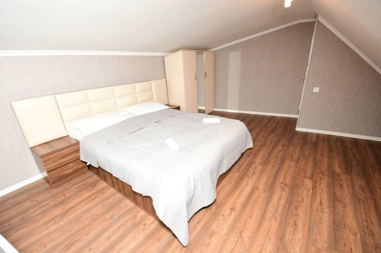 Freedom Square Apartment Tbilisi Ngoại thất bức ảnh