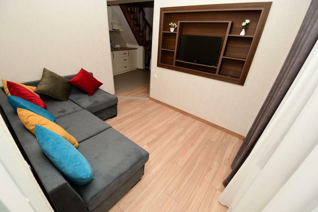 Freedom Square Apartment Tbilisi Ngoại thất bức ảnh